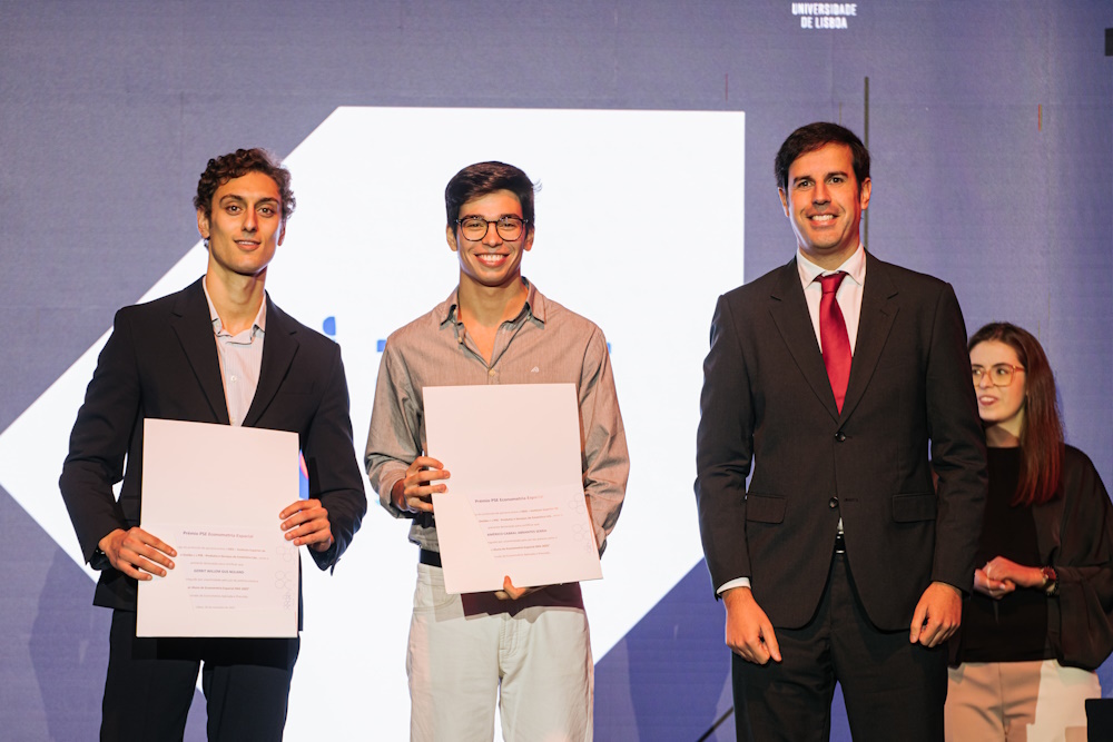 PSE entrega Prémio de Mérito 2025/26 no ISEG 3 PSE_Premio_Merito_2025_26_ISEG